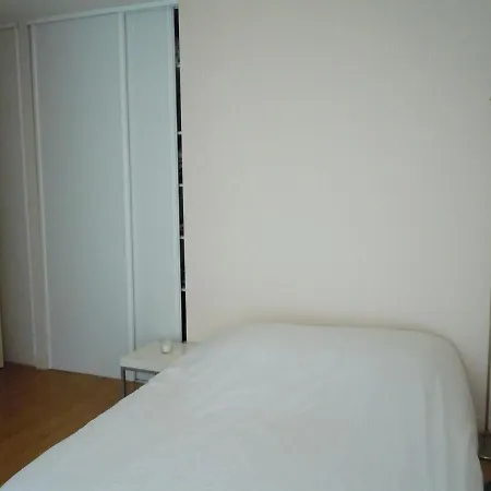 Champs Elysees Cosy 2 Bedrooms Flat, 80m2 Paris